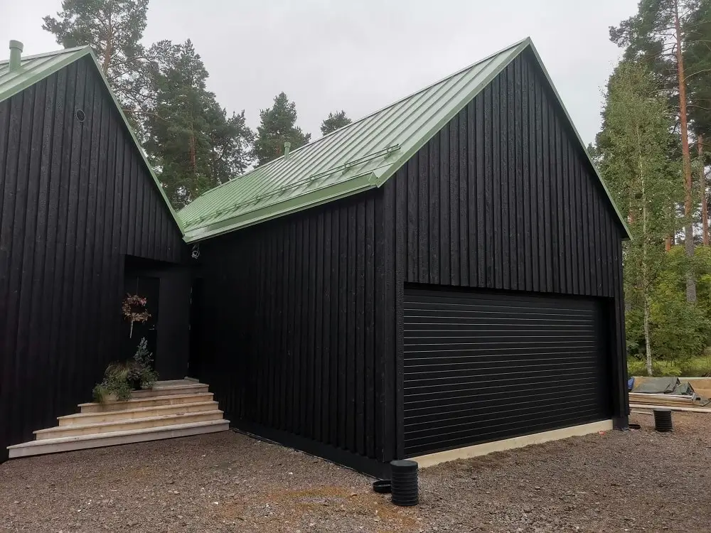 Autotalli osaksi julkisivua